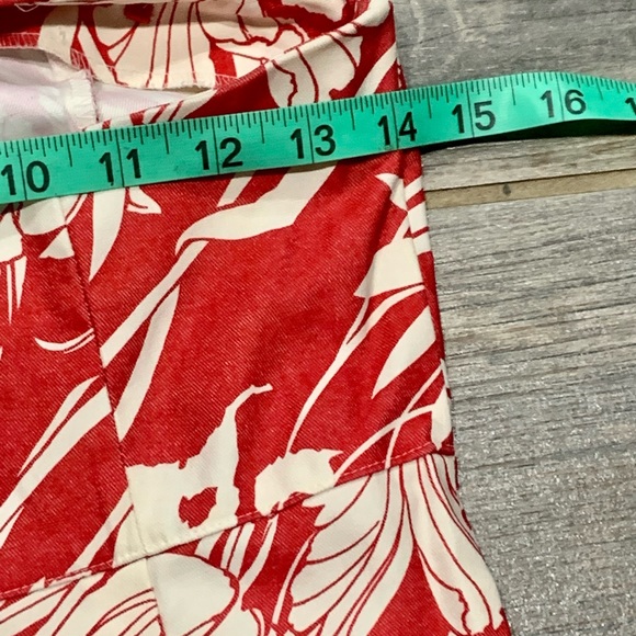 Cute & Sexy!! EXPRESS Form Fitting (stretchy) Sleeveless Midi Dress -Size 1/2 - Picture 6 of 12